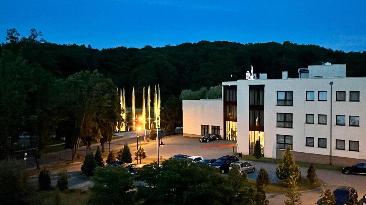 Hotel Trzebnica Exterior foto